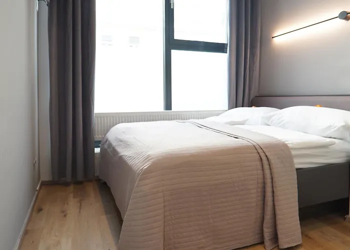 Stylisch, Neu Und Modern - Zwischen Schoenbrunn Und Dem Zentrum