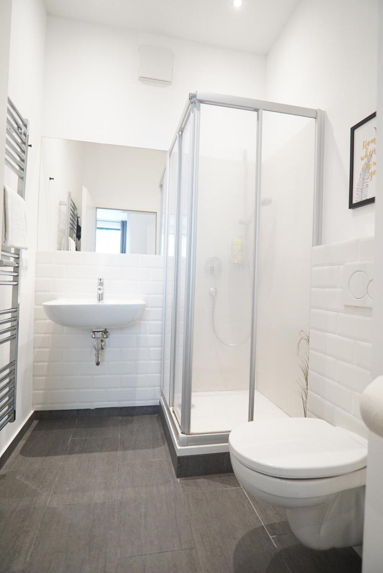 Appartamento Stylisch, Neu Und Modern - Zwischen Schoenbrunn Und Dem Zentrum Vienna